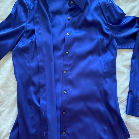 Bright Silk Blue Collared Blouse - Picture 4 of 7